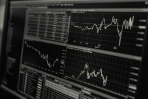 アンケートモニターの副業支援サイトは本当に役立つ？